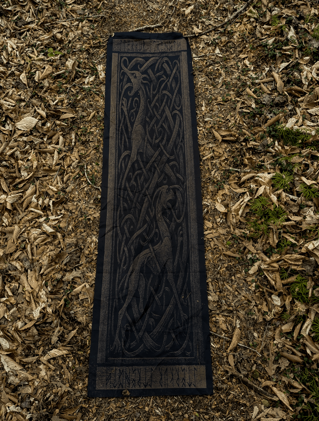 JARLS HALL BANNER (NEW AGE BROWN) - STERKUR STRENGTH