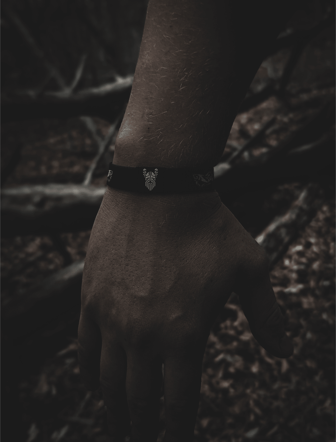 STRENGTH OATH BRACELET - STERKUR STRENGTH